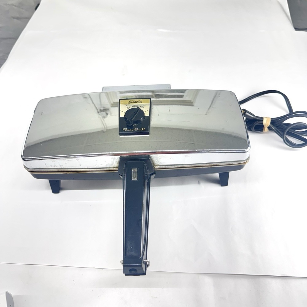 Vintage Sunbeam Party Grill Chrome Sandwich Maker Press Model 870 Electric